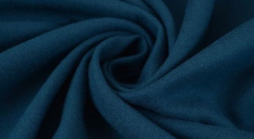 聚酯纖維制品的耐熱性能與高強(qiáng)應(yīng)用解析